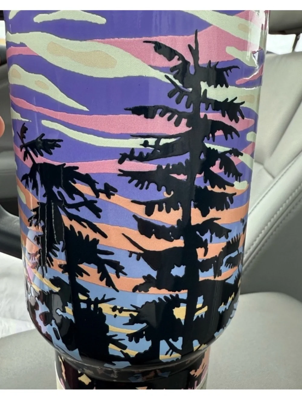 The Stanley 40oz REl Exclusive Hazy HorizonTumbler - Picture 5 of 6